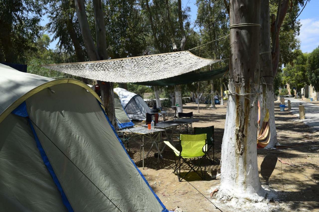 Kea Campsite Pisses